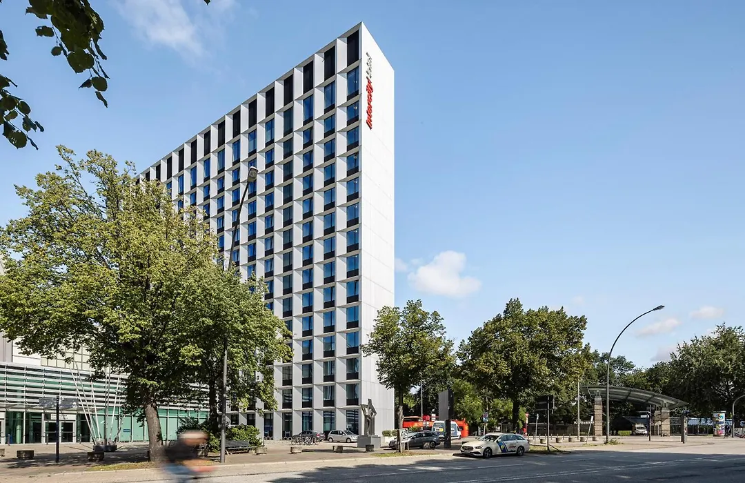Intercityhotel Hamburg Dammtor-1